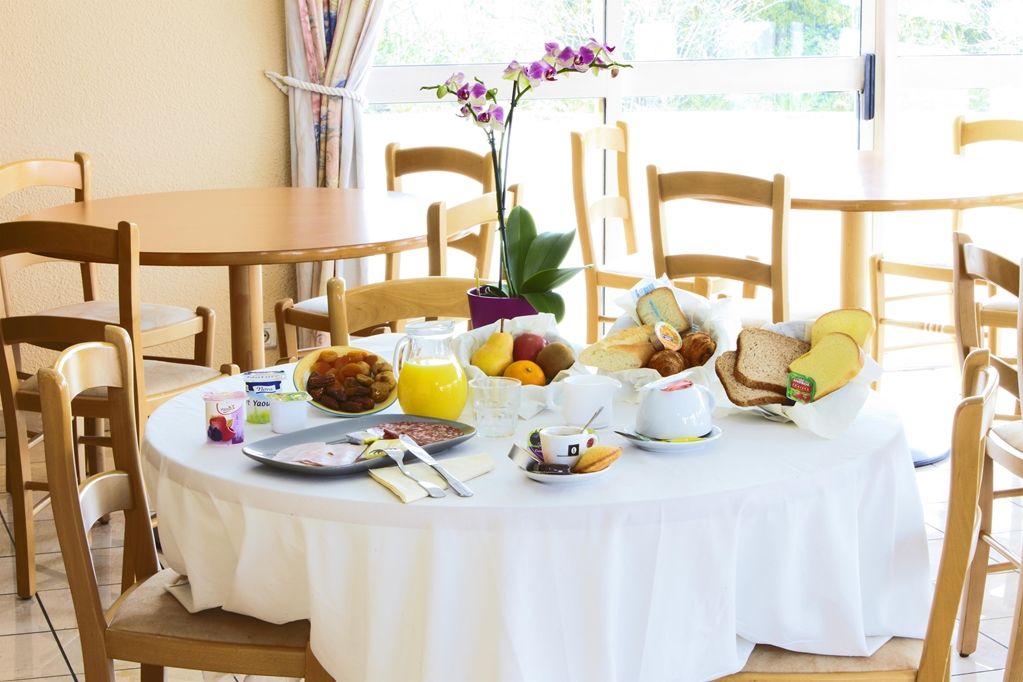 Kyriad Hotel