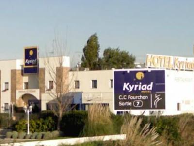 Kyriad 2* Arles