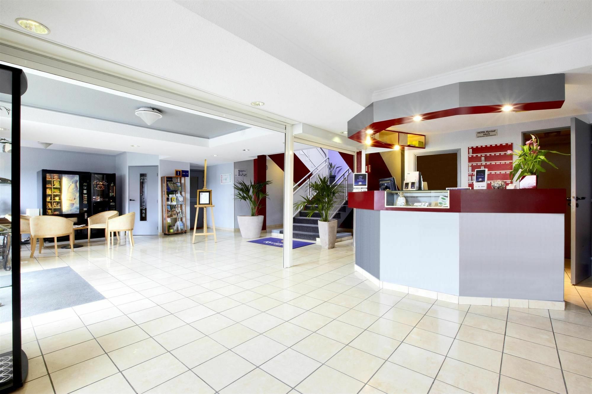 Hotel Kyriad Arles